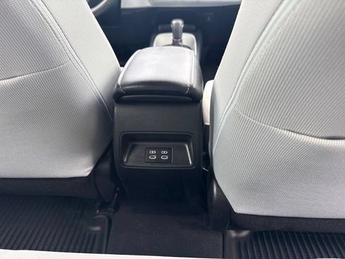 Used 2024 Toyota Corolla SE FWD image 36