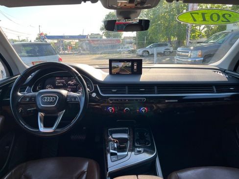 Used 2017 Audi Q7 3.0T Premium Plus AWD/4WD image 27