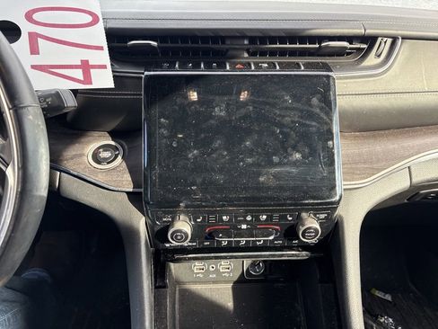 Used 2021 Jeep Grand Cherokee L Overland w/ Luxury Tech Group IV image 14