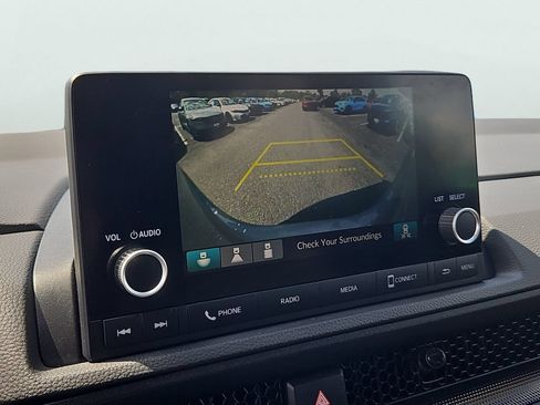 Used 2025 Honda CR-V EX image 16