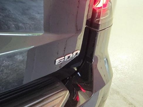 Certified 2024 Cadillac Escalade ESV Luxury image 7