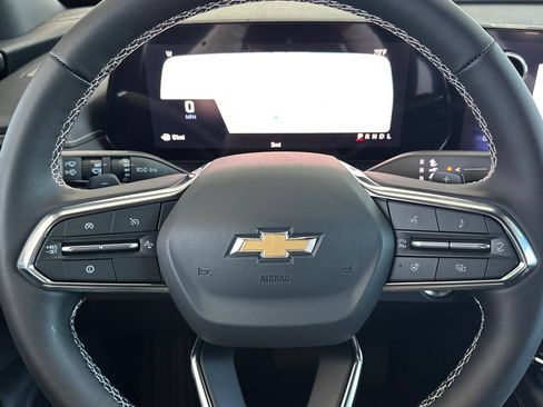 New 2026 Chevrolet Traverse LT FWD image 25