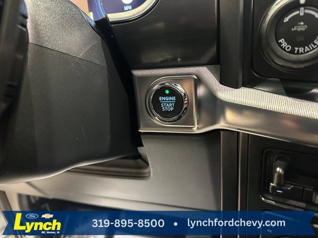Used 2022 Ford F150 Raptor w/ Equipment Group 801A High AWD/4WD image 20