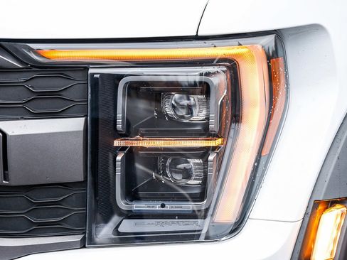 Used 2022 Ford F150 Raptor w/ Raptor 37 Performance Package image 9