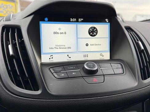 Used 2019 Ford Escape SE image 19