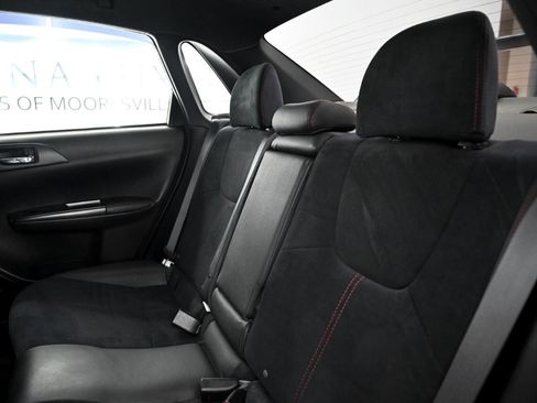 Used 2011 Subaru Impreza WRX STI image 34