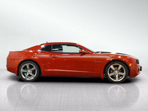 Used 2011 Chevrolet Camaro LT w/ RS Package RWD image 7