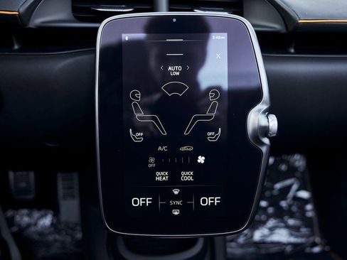 Used 2025 McLaren Artura Spider RWD image 64