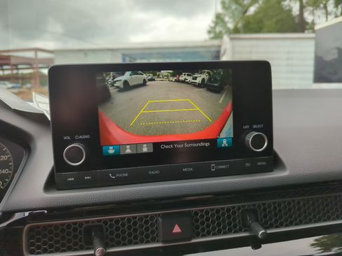 Used 2025 Honda Civic Sport image 28