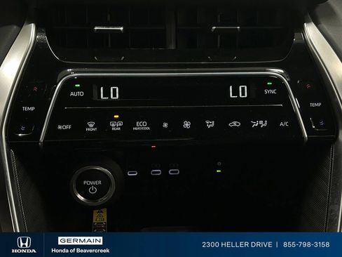 Used 2024 Toyota Venza Limited AWD/4WD image 23