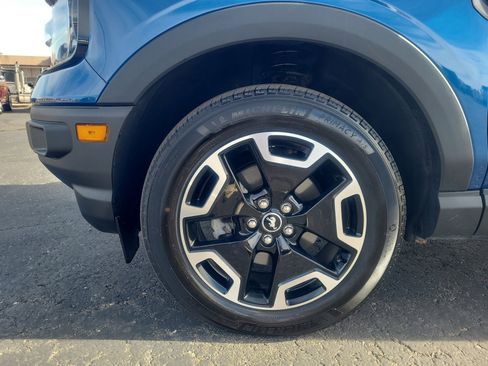 Certified 2023 Ford Bronco Sport Outer Banks w/ Tech Package AWD/4WD image 26