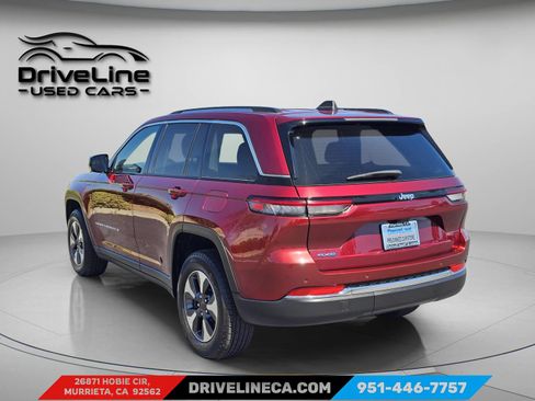 Used 2023 Jeep Grand Cherokee 4WD 4xe image 8