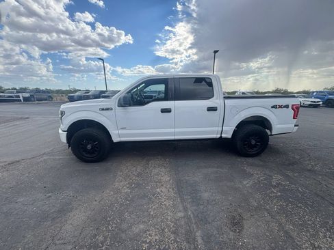 Used 2017 Ford F150 XLT w/ Trailer Tow Package AWD/4WD image 3