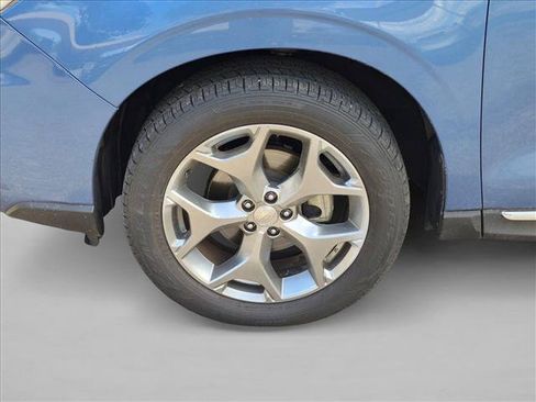 Used 2016 Subaru Forester 2.5i Touring w/ Eyesight & Navigation System AWD/4WD image 9