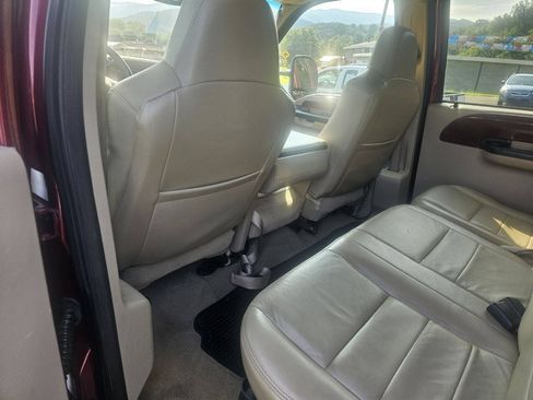 Used 2005 Ford F250 Lariat AWD/4WD image 10