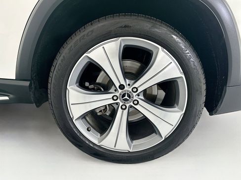 Used 2021 Mercedes-Benz GLS 450 4MATIC image 30