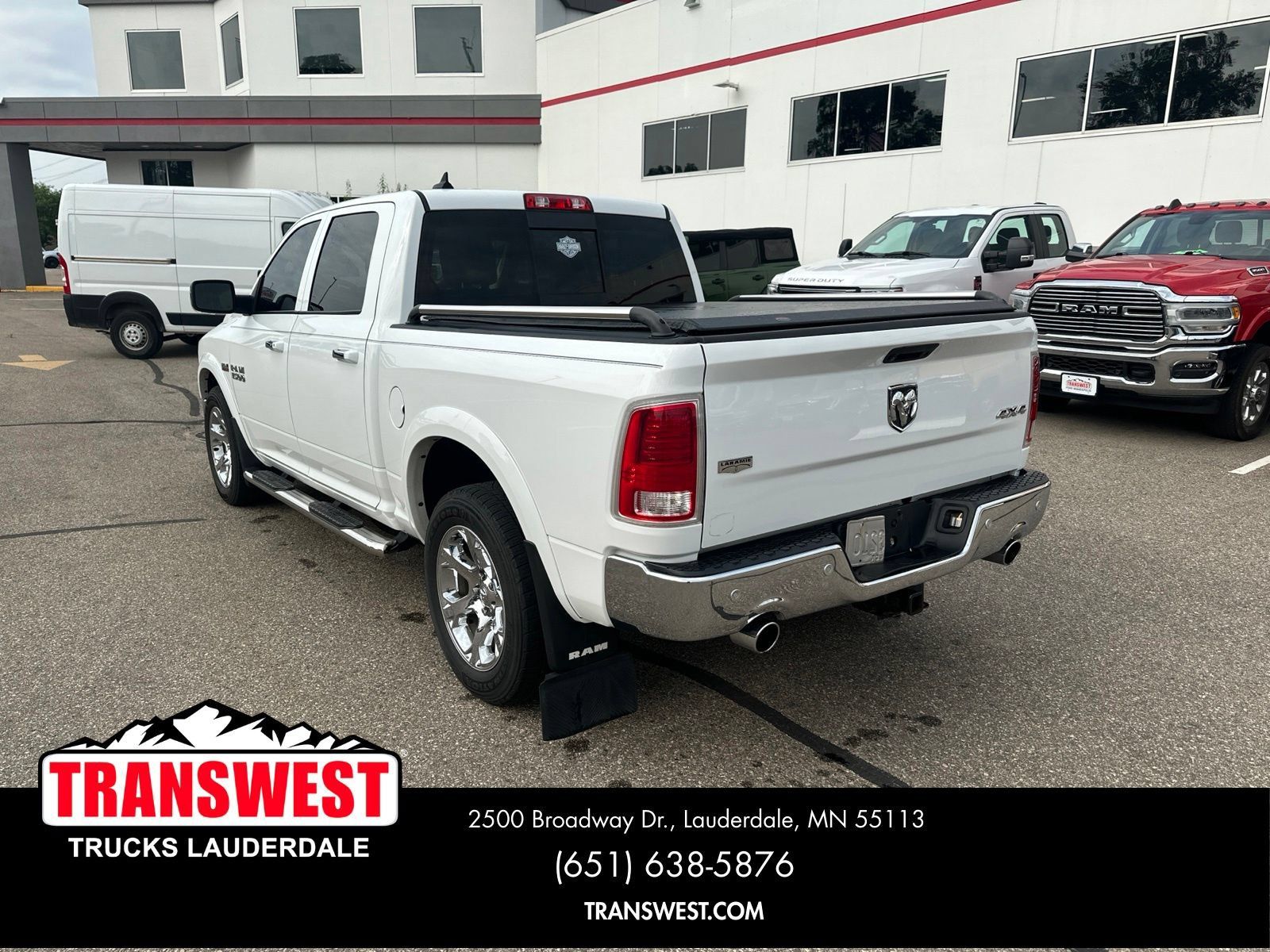 Used 2018 RAM 1500 Laramie w/ Convenience Group AWD/4WD image 3