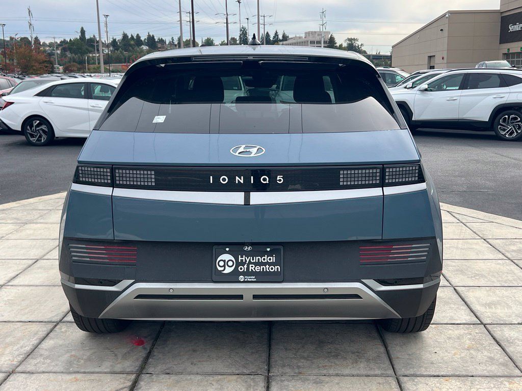 Certified 2024 Hyundai Ioniq 5 SEL RWD image 10