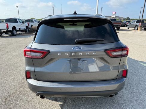 Used 2024 Ford Escape ST-Line w/ Tech Pack #1 image 4