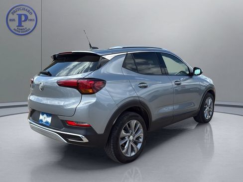Used 2023 Buick Encore GX Essence w/ Experience Buick Package FWD image 7