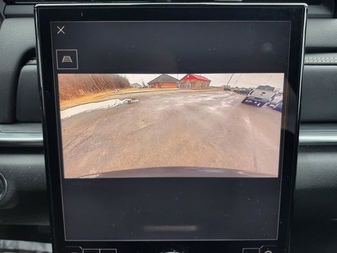 Used 2025 GMC Terrain Elevation image 21
