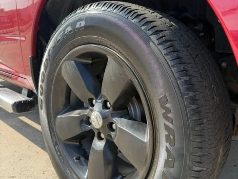 Used 2015 RAM 1500 Express AWD/4WD image 11