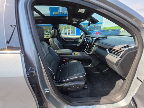 Used 2024 GMC Acadia Denali w/ Super Cruise Package AWD/4WD image 14