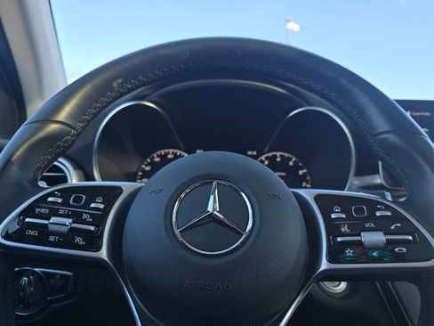 Certified 2022 Mercedes-Benz GLC 300 4MATIC image 29