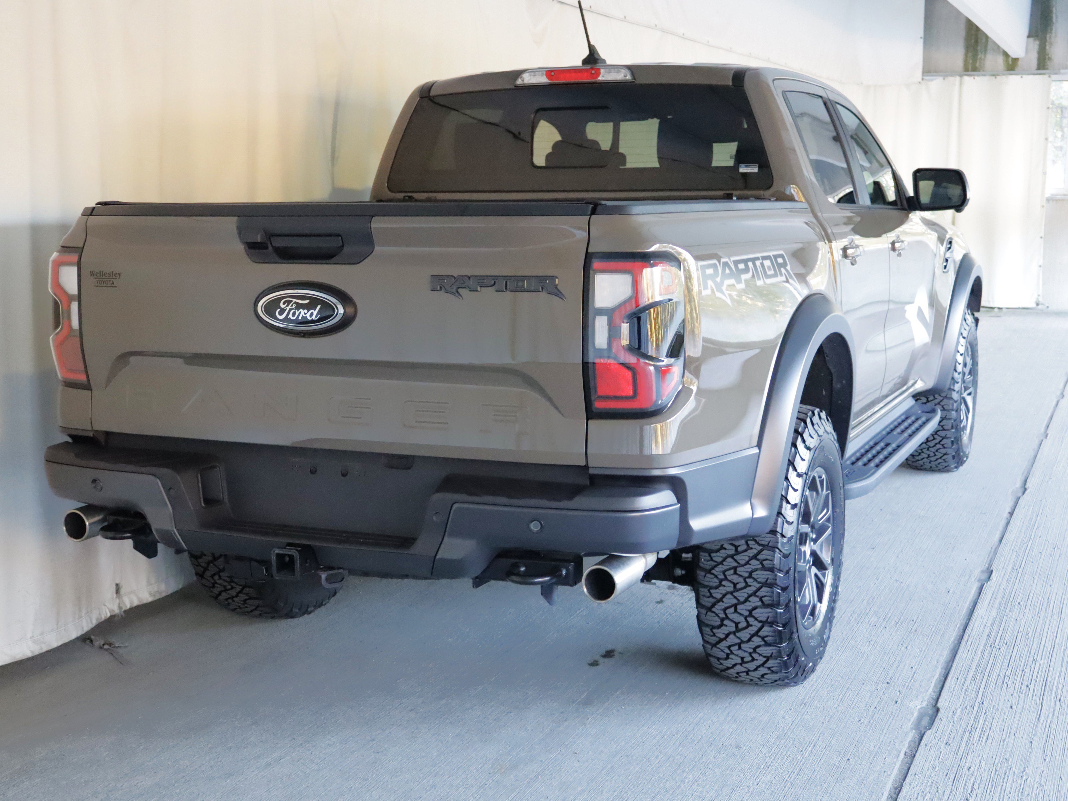 Used 2025 Ford Ranger Raptor AWD/4WD image 7