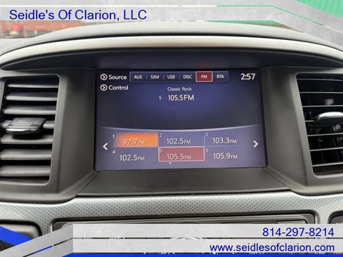 Used 2018 Nissan Pathfinder SL image 27