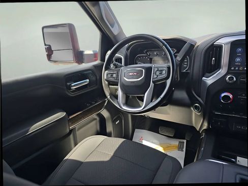 Used 2022 GMC Sierra 1500 Elevation w/ Preferred Package AWD/4WD image 16