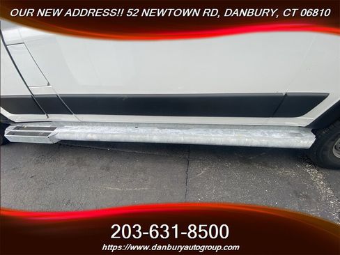 Used 2025 RAM ProMaster 2500 w/ U-Haul Equipment Group FWD image 4