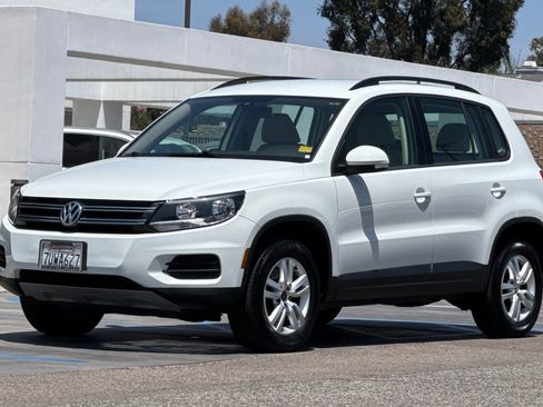 Used 2017 Volkswagen Tiguan S FWD image 8