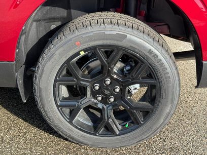 New 2025 Ford Maverick XLT w/ XLT Luxury Package