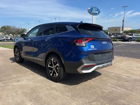 Used 2023 Kia Sportage EX FWD image 6