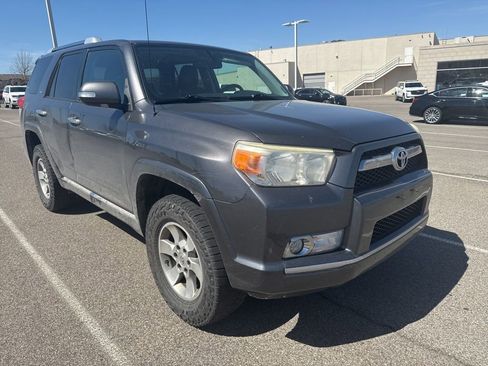 Used 2010 Toyota 4Runner SR5 image 8