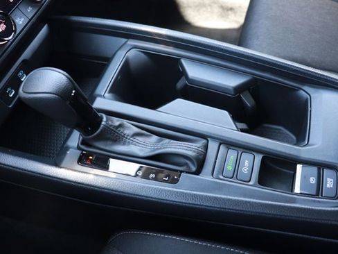 Certified 2025 Honda Accord SE image 16