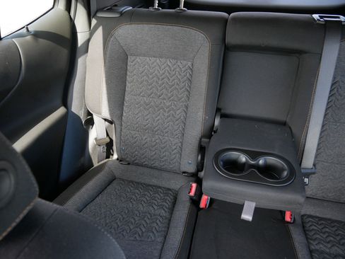 Used 2024 Chevrolet Equinox LT AWD/4WD image 11