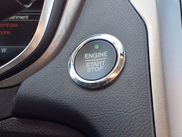 Used 2020 Ford Fusion SE AWD/4WD image 23