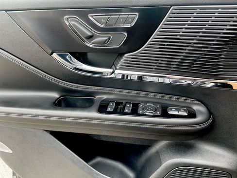 Used 2020 Lincoln Corsair AWD w/ Equipment Group 101A image 41