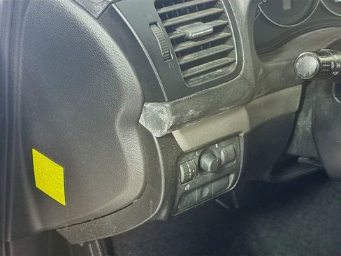 Used 2008 Subaru Legacy 2.5i AWD/4WD image 10