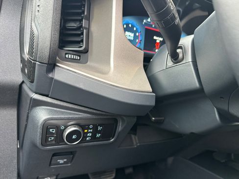 New 2025 Ford Bronco Outer Banks image 36