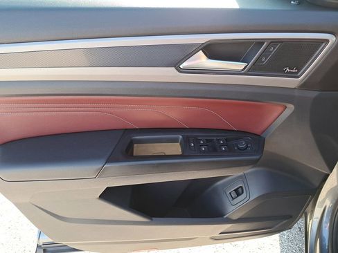 Used 2020 Volkswagen Atlas Cross Sport SEL Premium R-Line image 15