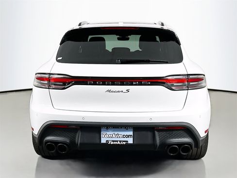 Used 2023 Porsche Macan S image 6