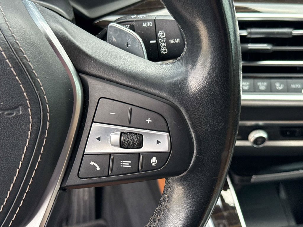 Used 2019 BMW X5 xDrive40i w/ Luxury Seating Package AWD/4WD image 30