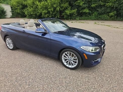 Used 2016 BMW 228i xDrive Convertible AWD/4WD image 18