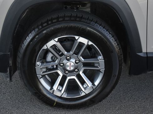 New 2026 GMC Terrain Elevation w/ LPO, Floor Liner Package image 11