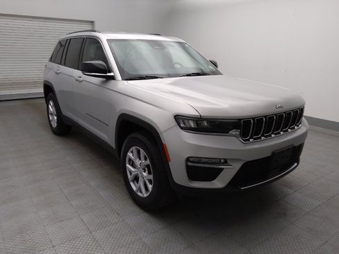 Used 2022 Jeep Grand Cherokee Limited RWD image 13