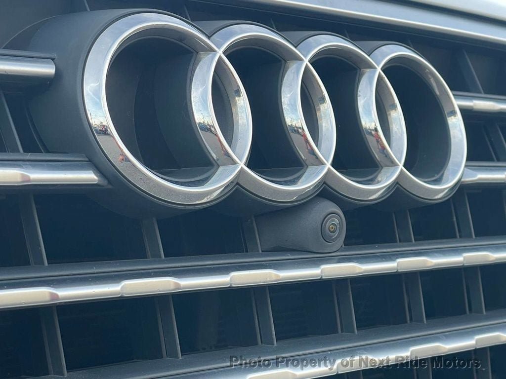 Used 2018 Audi Q7 3.0T Prestige AWD/4WD image 36
