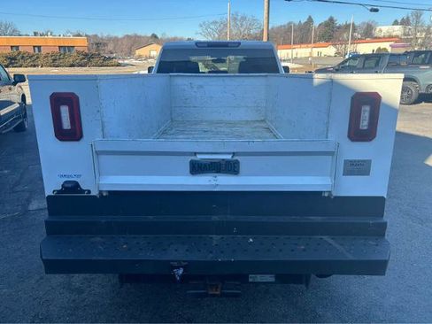 Used 2022 Chevrolet Silverado 2500 W/T w/ WT Convenience Package image 17